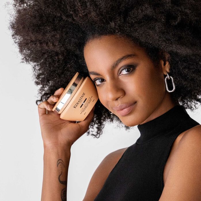 KÉRASTASE | CURL MANIFESTO | MASQUE BEURRE HAUTE NUTRITION | SOIN EXTRA RICHE NOURRISSANT & FORTIFIANT POUR CHEVEUX FRISÉS & CRÉPUS | 200 ML